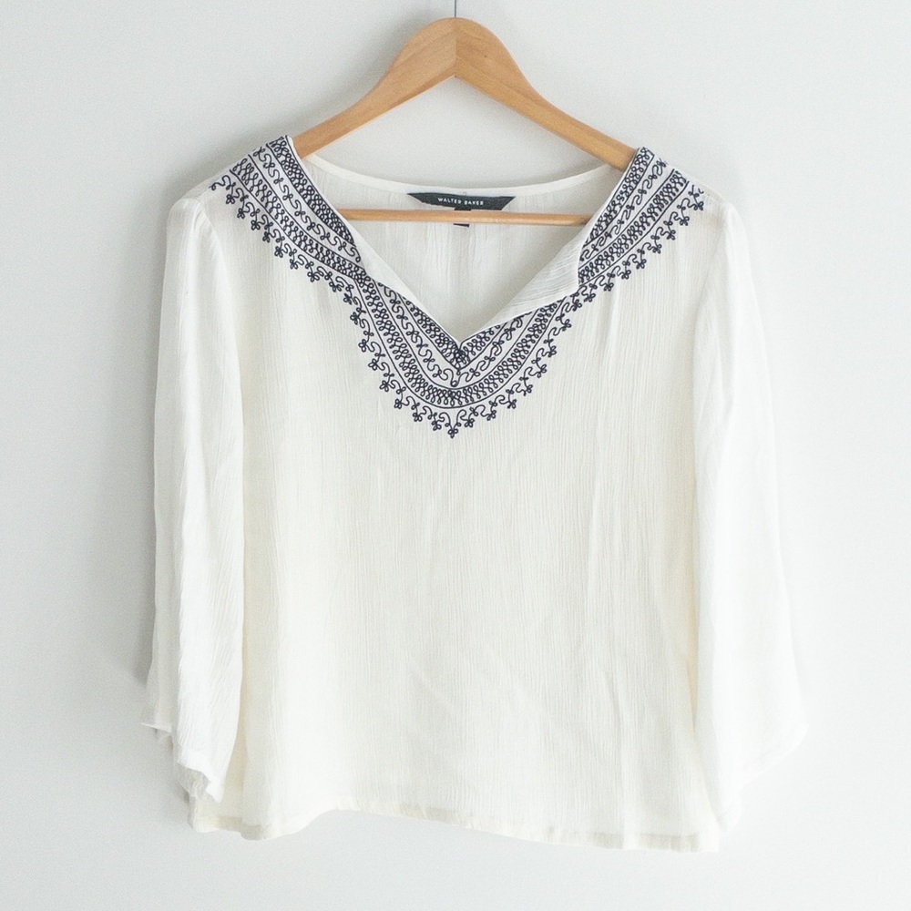 Walter Baker Navy Blue Embroidery Crinkle Texture Summer Top, NWOT, Size XS